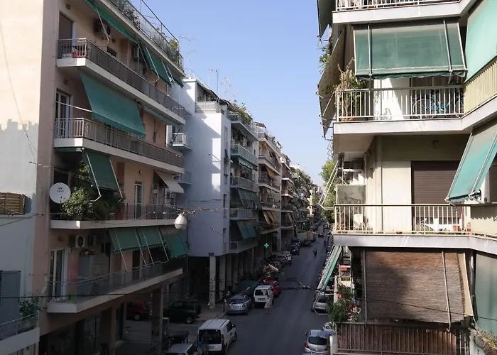 Flat In The Heart Of Koukaki Under Acropolis